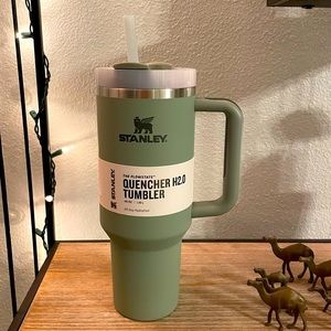 Bay Leaf NWT Stanley 40oz